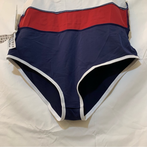 Body Suit - NBA Cavaliers Team Body Suit - Picture 7 of 11